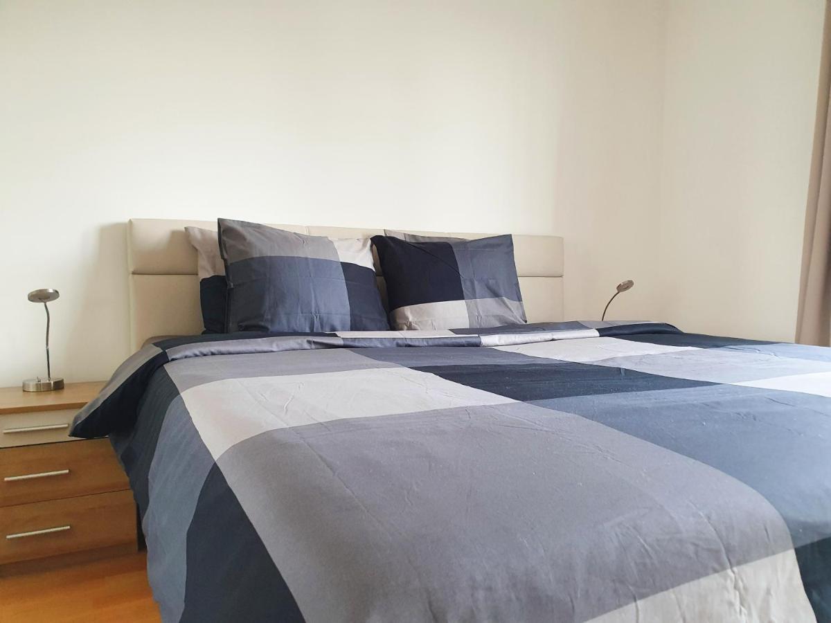 Near Lake Spacious & Furnished Beautiful Apartment Wiedeń Zewnętrze zdjęcie